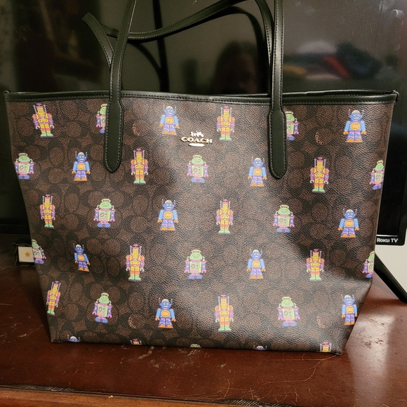 Authentic Coach set - Picture 2 of 6